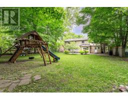 422 RIVERSIDE DRIVE - 35