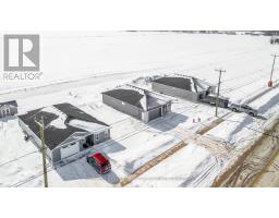 115 VICTORIA AVENUE - 21