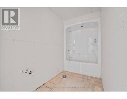 115 VICTORIA AVENUE - 6