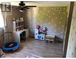 562 ERINBROOK DRIVE - 25