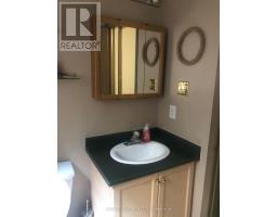 562 ERINBROOK DRIVE - 36