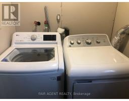 562 ERINBROOK DRIVE - 38