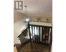 562 ERINBROOK DRIVE - 5