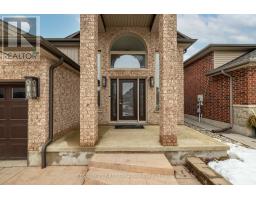 167 TANOAK DRIVE - 3