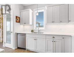 52 CHARTER CREEK COURT - 11