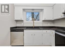 137 MONMORE ROAD - 13