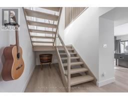 34 PRINCETON TERRACE - 31