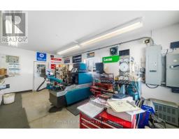 77242 LONDON ROAD - 42