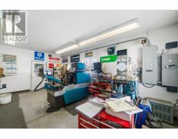 77242 LONDON ROAD - 43