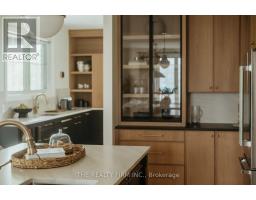 52 ROYAL CRESCENT - 17