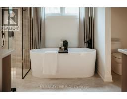 52 ROYAL CRESCENT - 29