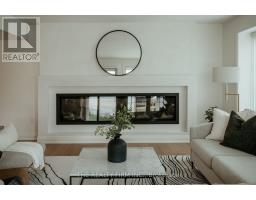 52 ROYAL CRESCENT - 46