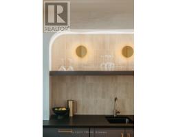 52 ROYAL CRESCENT - 49