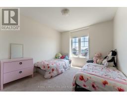 1090 OAKCROSSING ROAD - 18