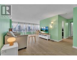 912 - 570 PROUDFOOT LANE - 11