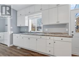 572 PALL MALL STREET - 12