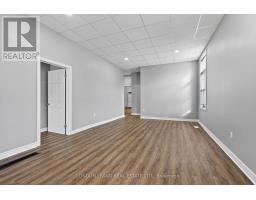 572 PALL MALL STREET - 17