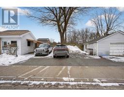 572 PALL MALL STREET - 46