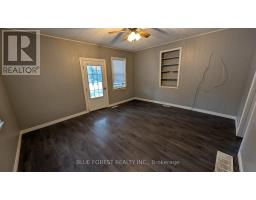 8516 TOWNSEND LINE - 11