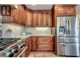 157 WHEELER AVENUE - 16