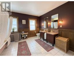 326 VIDAL STREET N - 18