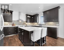 134 STAFFORDSHIRE COURT - 11