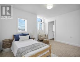 134 STAFFORDSHIRE COURT - 19