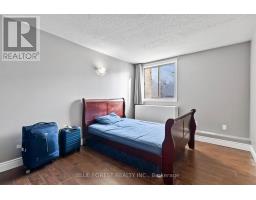 510 - 570 PROUDFOOT LANE - 21