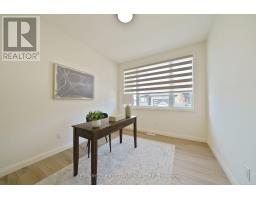 6 - 32 POSTMA STREET - 6