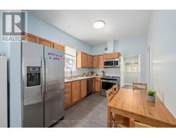 330 SALISBURY STREET W - 4