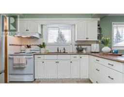 78 PETER STREET - 18