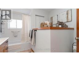 78 PETER STREET - 21