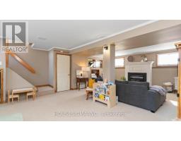 78 PETER STREET - 30