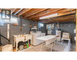 78 PETER STREET - 37