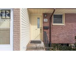 78 - 1919 TRAFALGAR STREET - 3