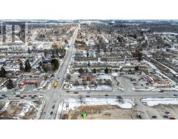 78 - 1919 TRAFALGAR STREET - 36