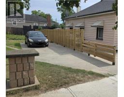 899 TRAFALGAR STREET - 3