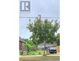 899 TRAFALGAR STREET - 4