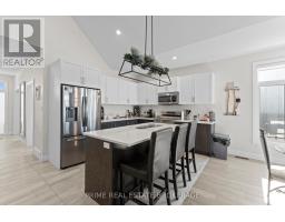 15 COMPASS TRAIL - 13