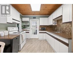 26 ARTHUR STREET - 20