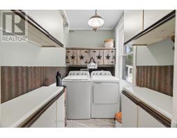 26 ARTHUR STREET - 23