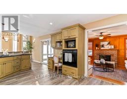 488 SUNNYSIDE CRESCENT - 14