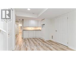 488 SUNNYSIDE CRESCENT - 36