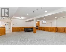 488 SUNNYSIDE CRESCENT - 38