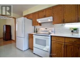 10 PALMER COURT - 12