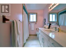 10 PALMER COURT - 14