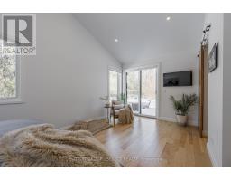 12 PARKLAND PLACE - 26