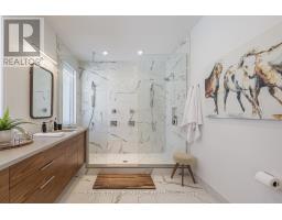 12 PARKLAND PLACE - 29