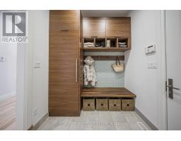 12 PARKLAND PLACE - 36