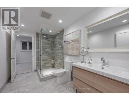 12 PARKLAND PLACE - 42